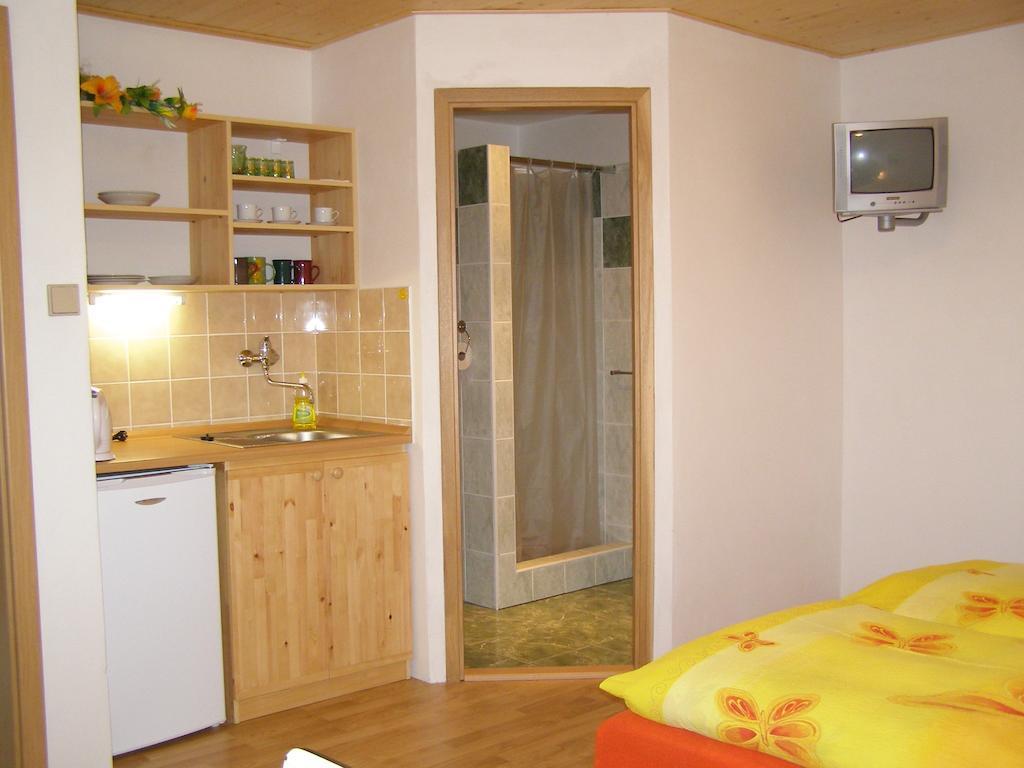 Ferienwohnung Privat Liptov 11 Liptovský Mikuláš Zimmer foto